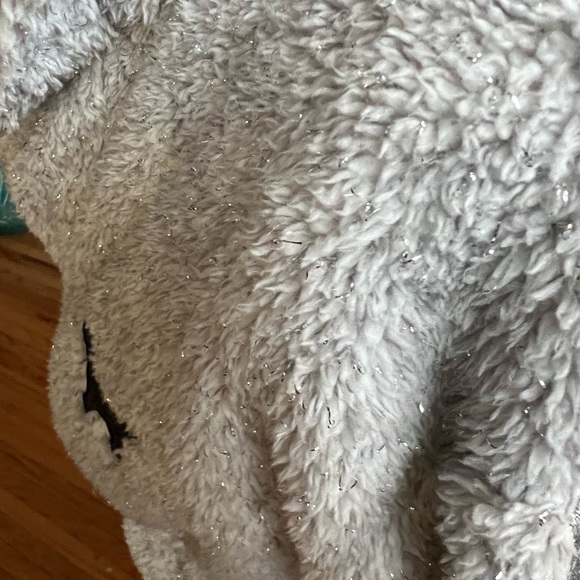 VS PINK Short Sparkly Robe - Picture 9 of 10